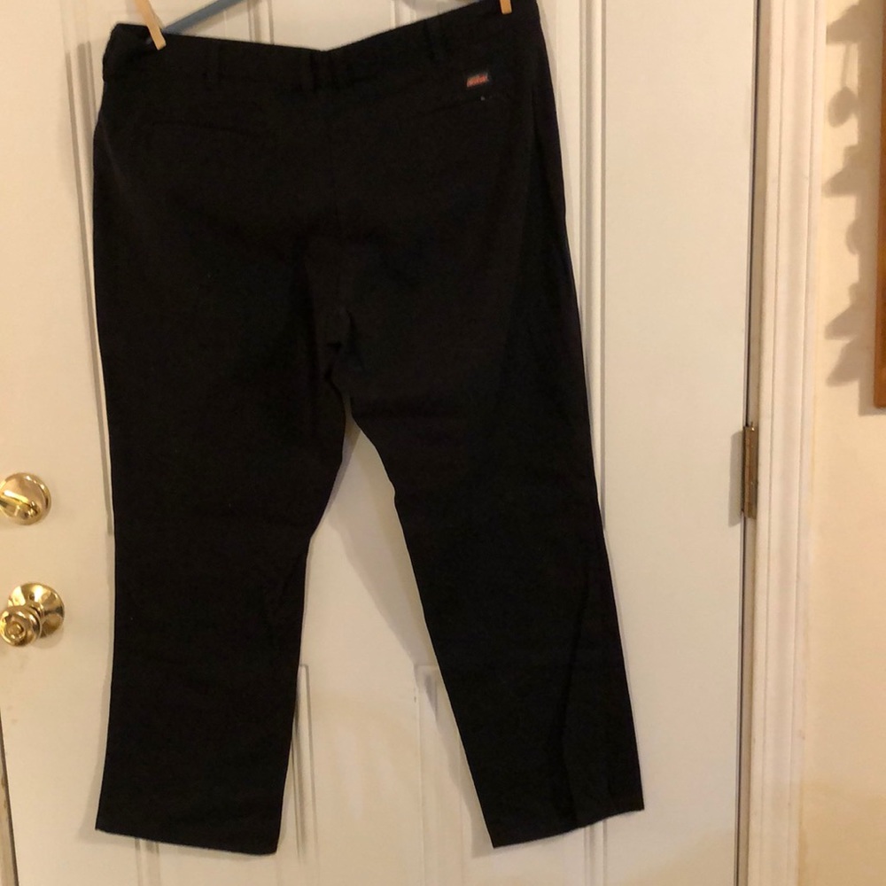 Black jeans, relaxed by Dickies